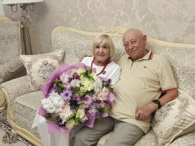 Две истории любви, две крепости: в черноморском чествовали  «золотых» и «бриллиантовых» юбиляров