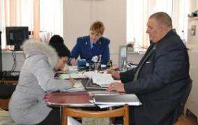 ОДИН ДЕНЬ В  ТЕРРИТОРИАЛЬНОМ ПУНКТЕ УФМС РОССИИ  ПО РЕСПУБЛИКЕ  КРЫМ