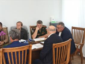 Диалог о поддержке:  в Черноморском обсудили вопросы семей погибших участников СВО