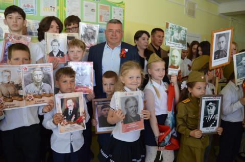 Годовщина Дня Победы отпразднована в Черноморской средней  школе № 2 им. Жданова А.К.