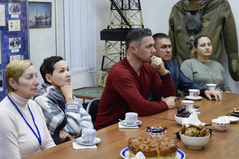 «ВЕКТОР ДОБРА»:  РАЗГОВОР ПО ДУШАМ В ДЕНЬ ГЕРОЕВ ОТЕЧЕСТВА