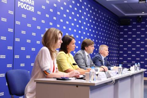 «Единая Россия»: 1 сентября после капремонта откроется почти 1,3 тысячи школ